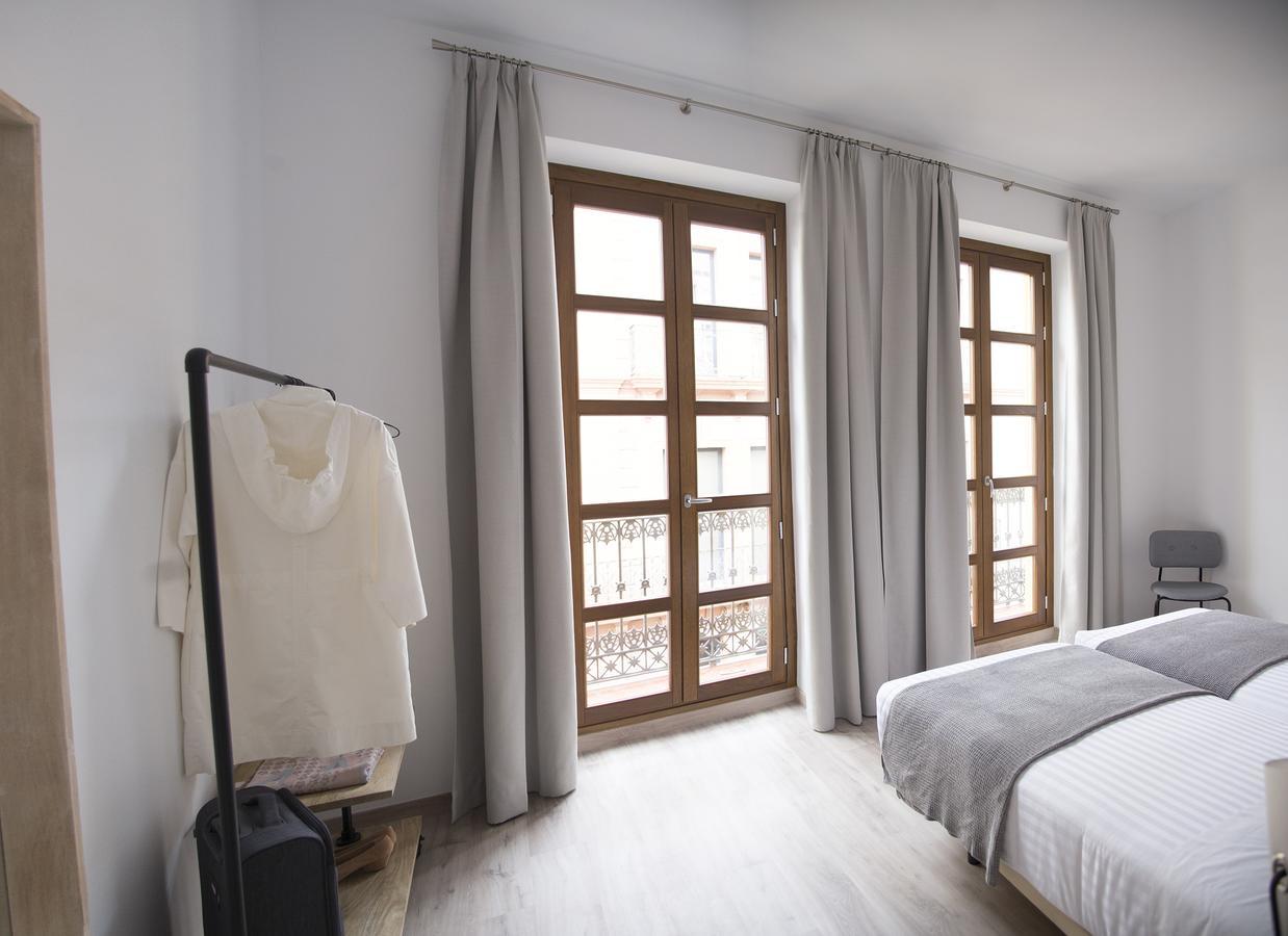 Apartamentos Core Suite Sevilla Kültér fotó